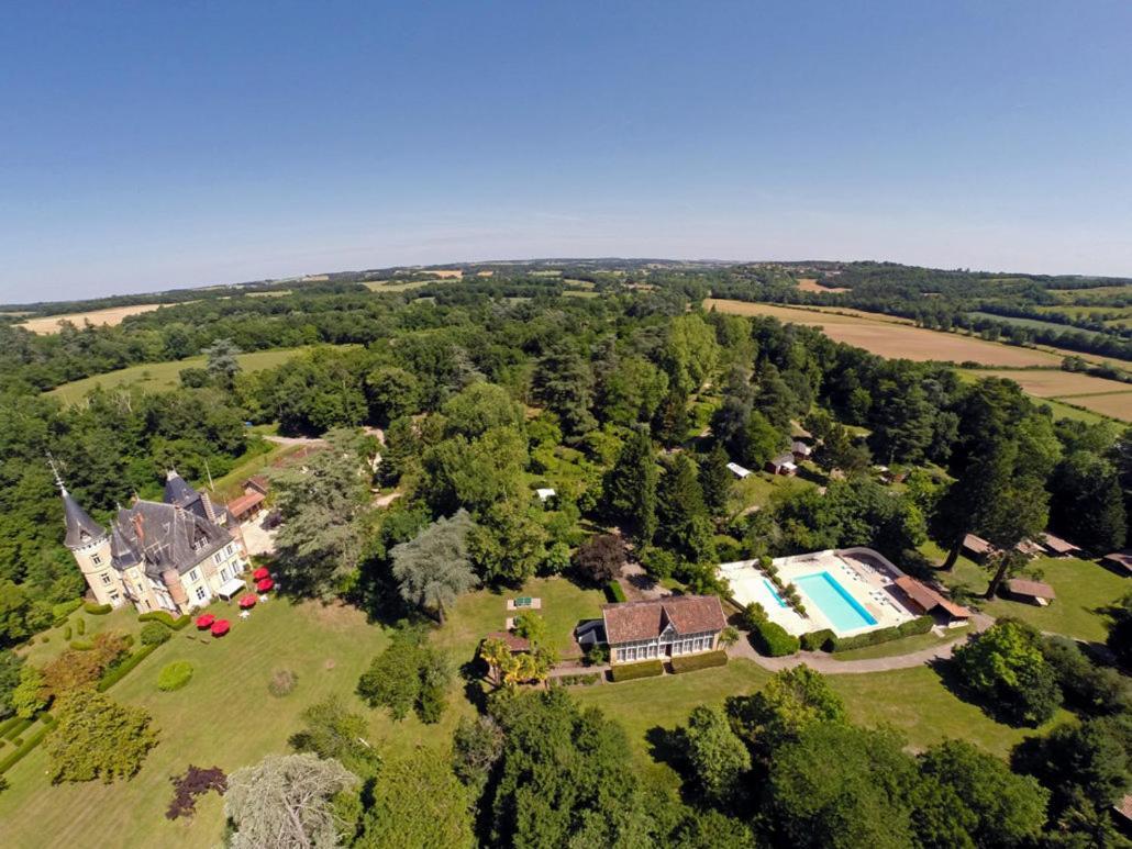 Camping Et Hotel Chateau Du Haget Montesquiou Exterior foto